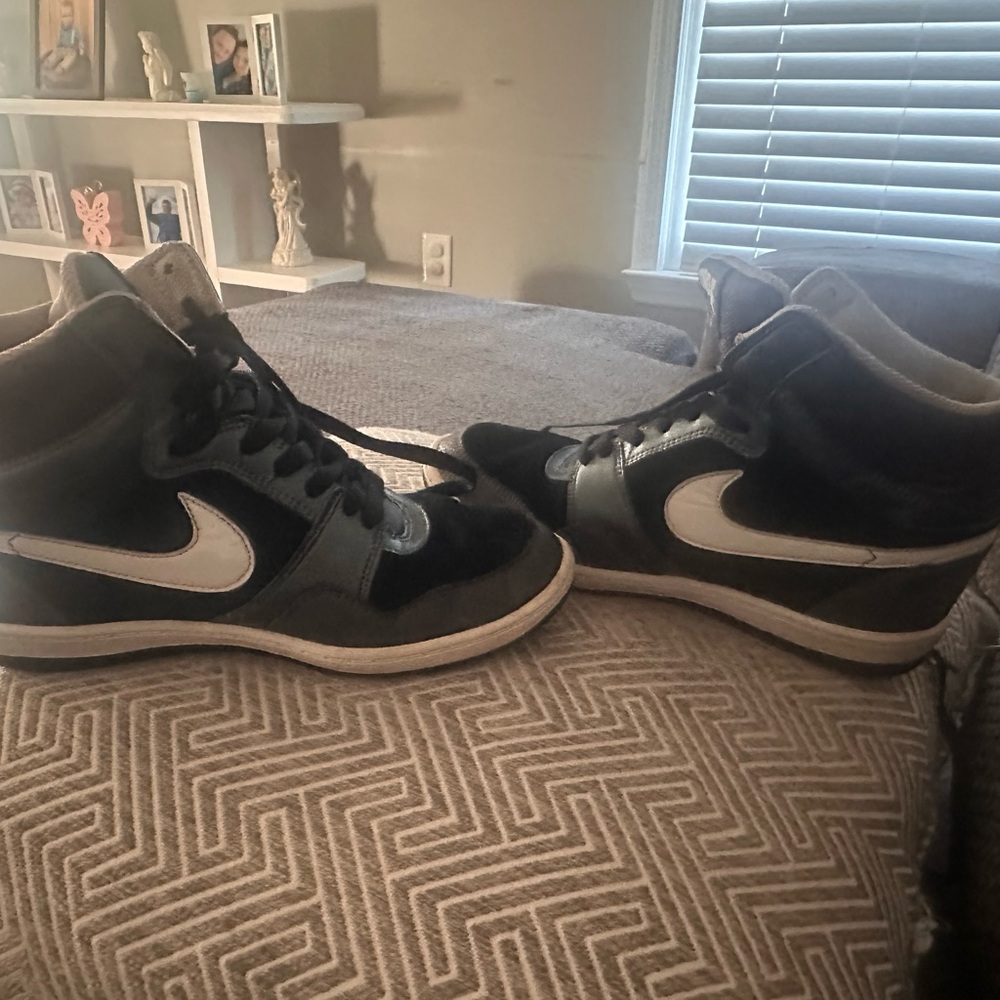 Nike Force Sky High shoes